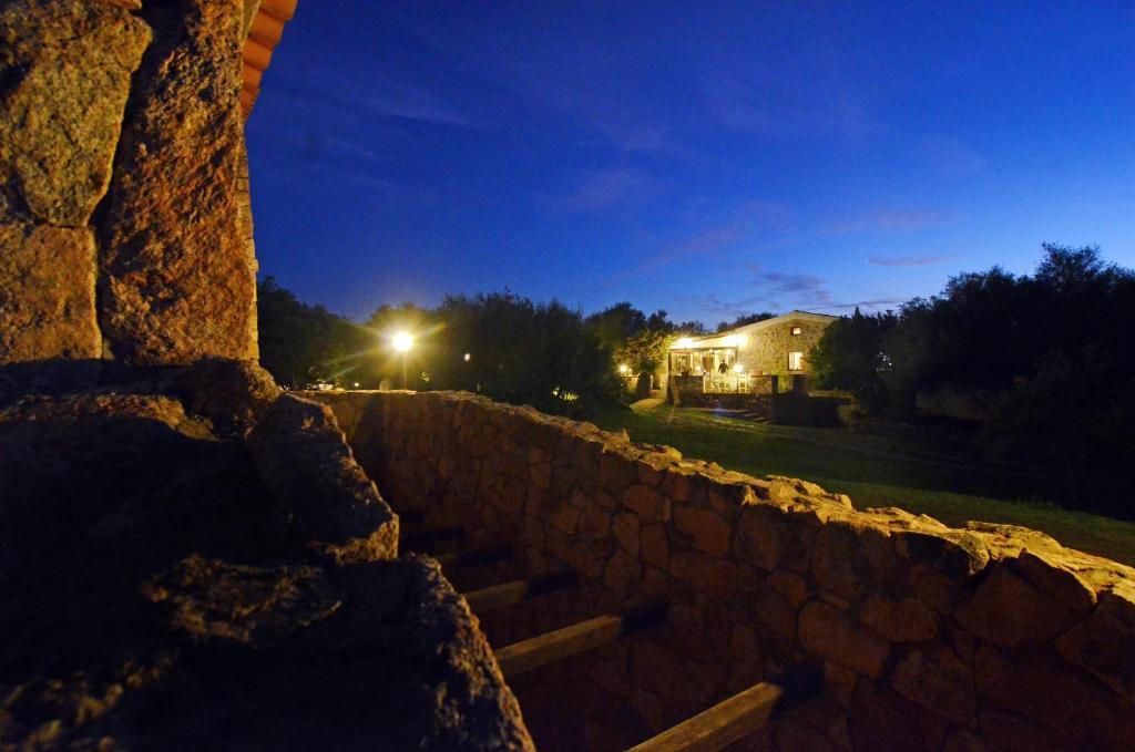 Jaddhu Agriturismo Country Resort อาร์ซาเคนา ภายนอก รูปภาพ